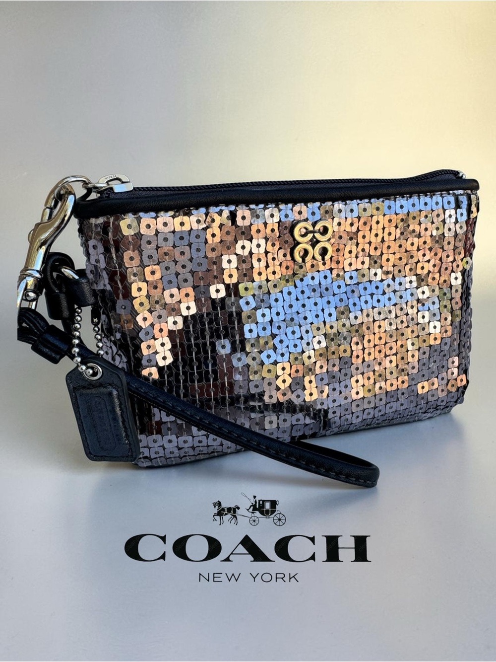 COACH Madison Special Occasion Gunmetal Sequin Wristlet. Style 44389.